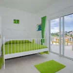 Villa Lav *