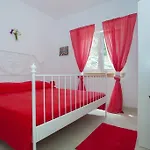 Lav Prigradica