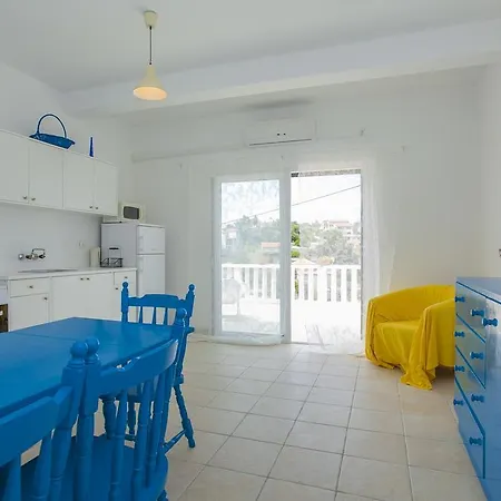 Villa Lav *