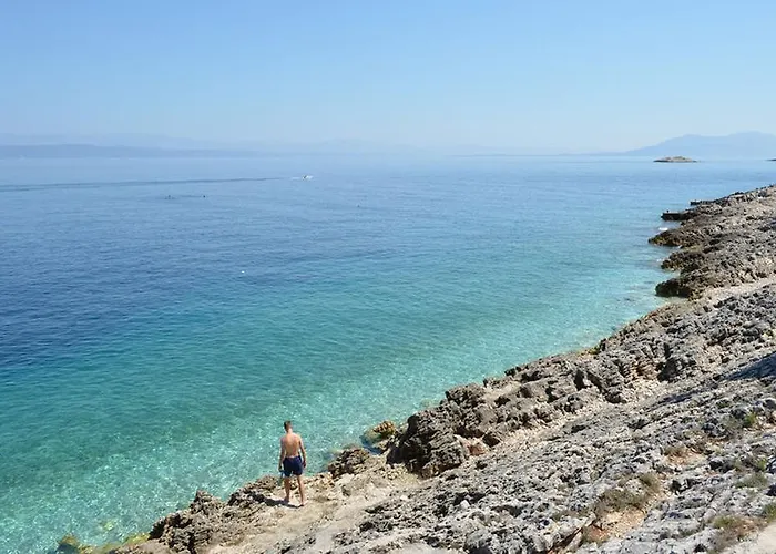 Lav ヴィラ プリグラディサ